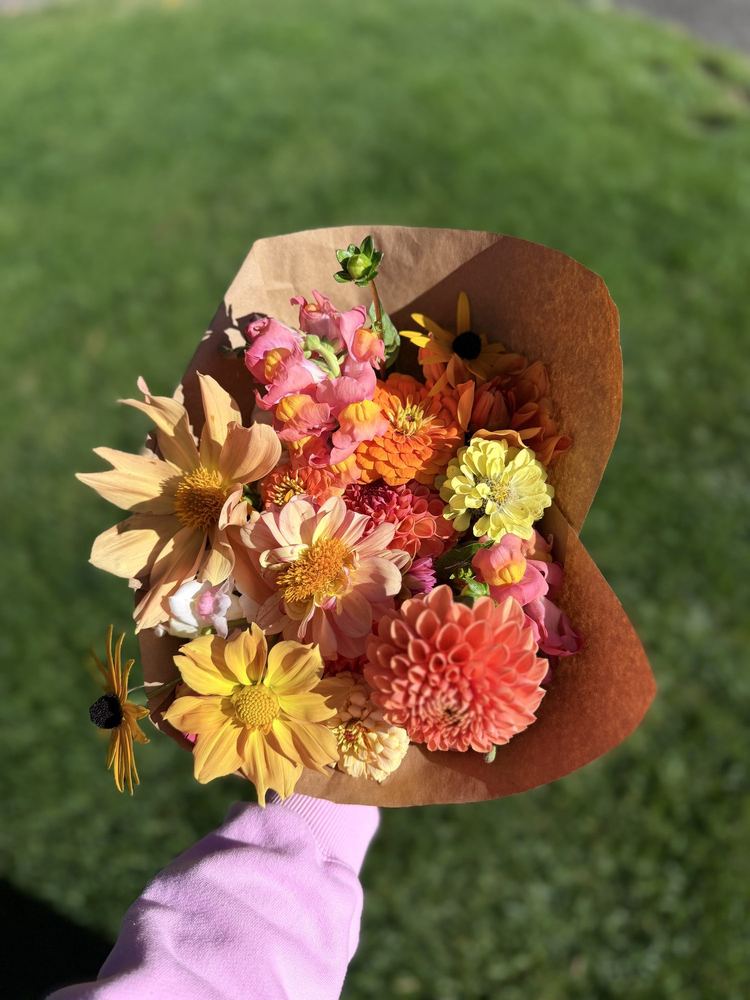 A bright dahlia bouquet